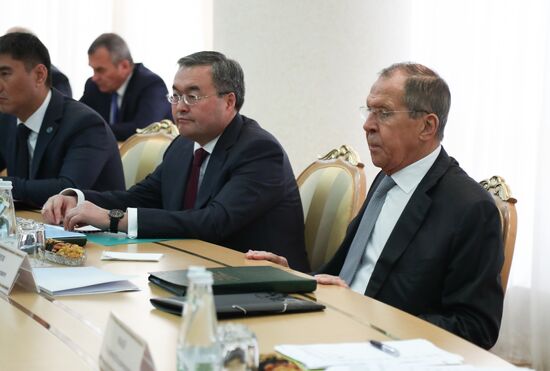 Turkmenistan Russia