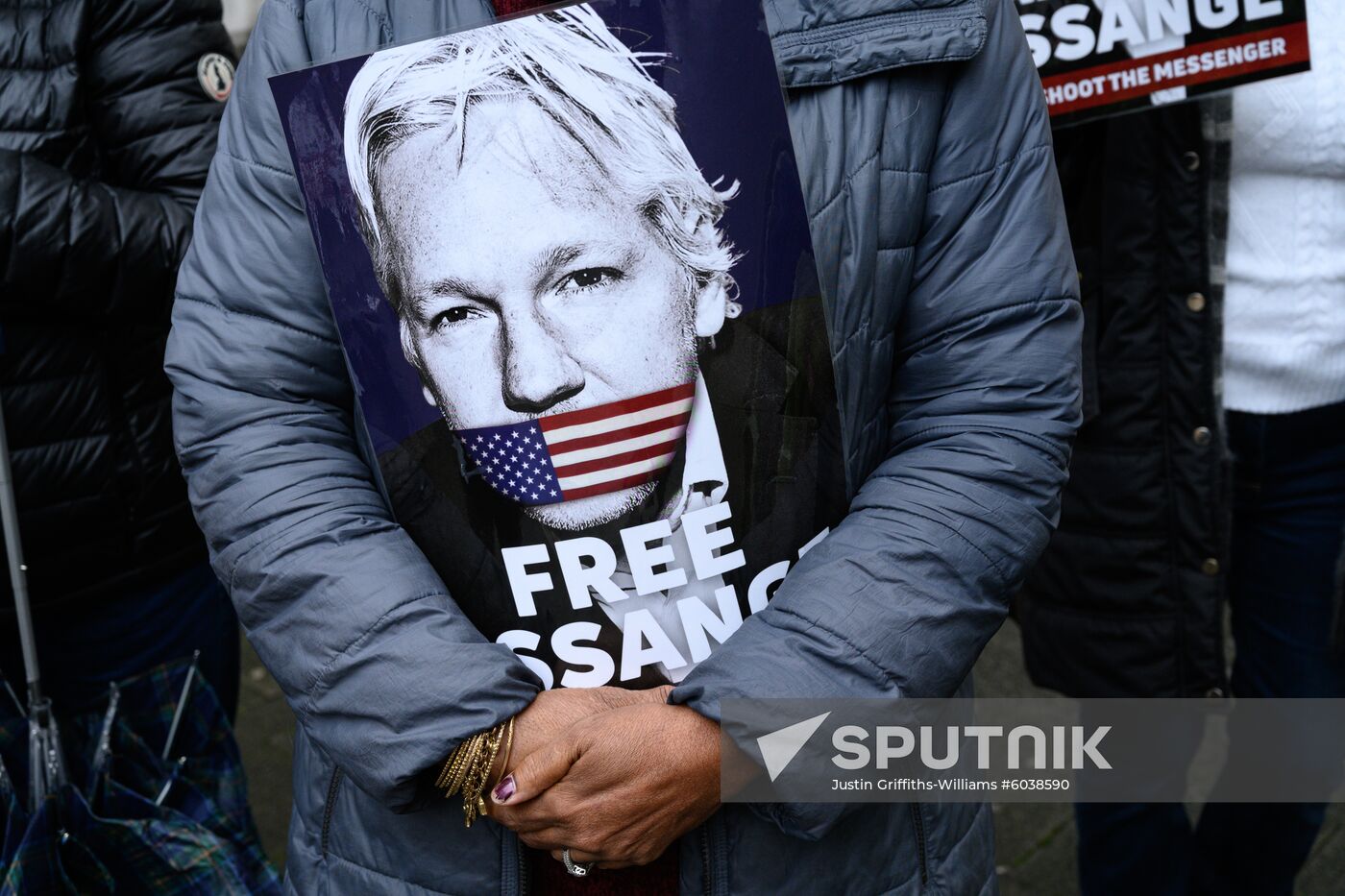 Britain Wikileaks Assange Court