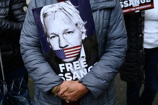 Britain Wikileaks Assange Court