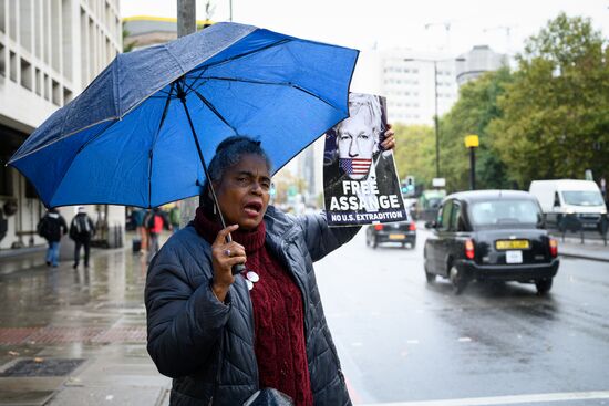 Britain Wikileaks Assange Court