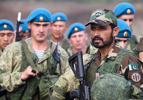 Russia Pakistan Military Drills