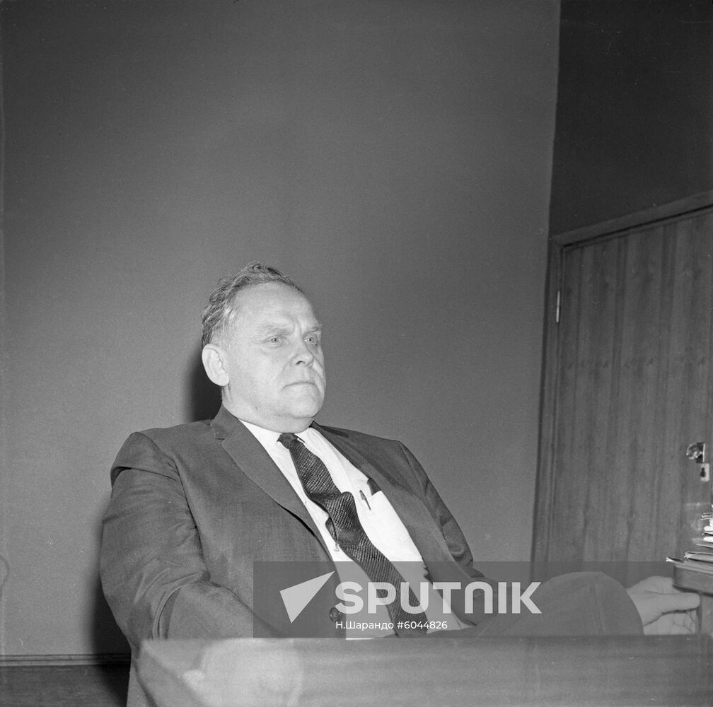 General Secretary of National Committee of Communist Party USA Gus Hall visits Moscow