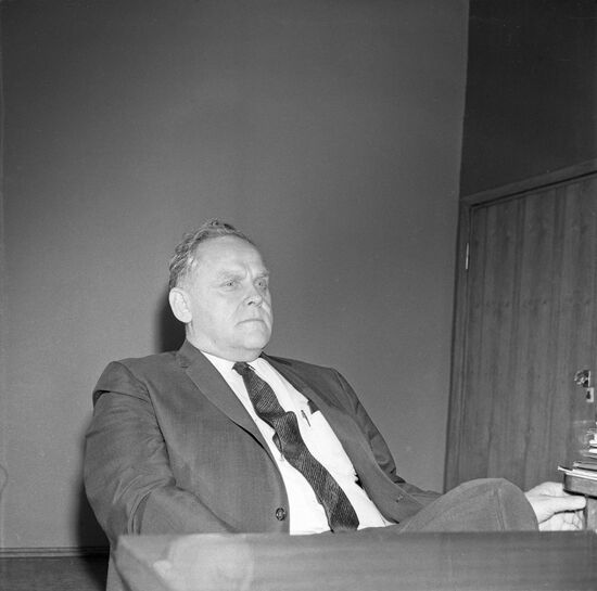 General Secretary of National Committee of Communist Party USA Gus Hall visits Moscow