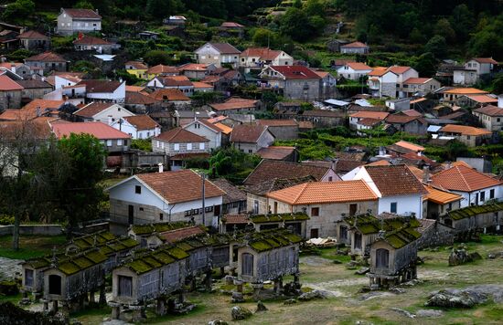 Countries of the world. Portugal