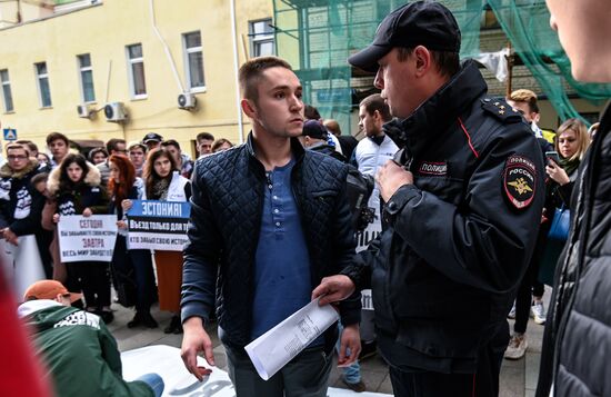 Russia Estonia Protest