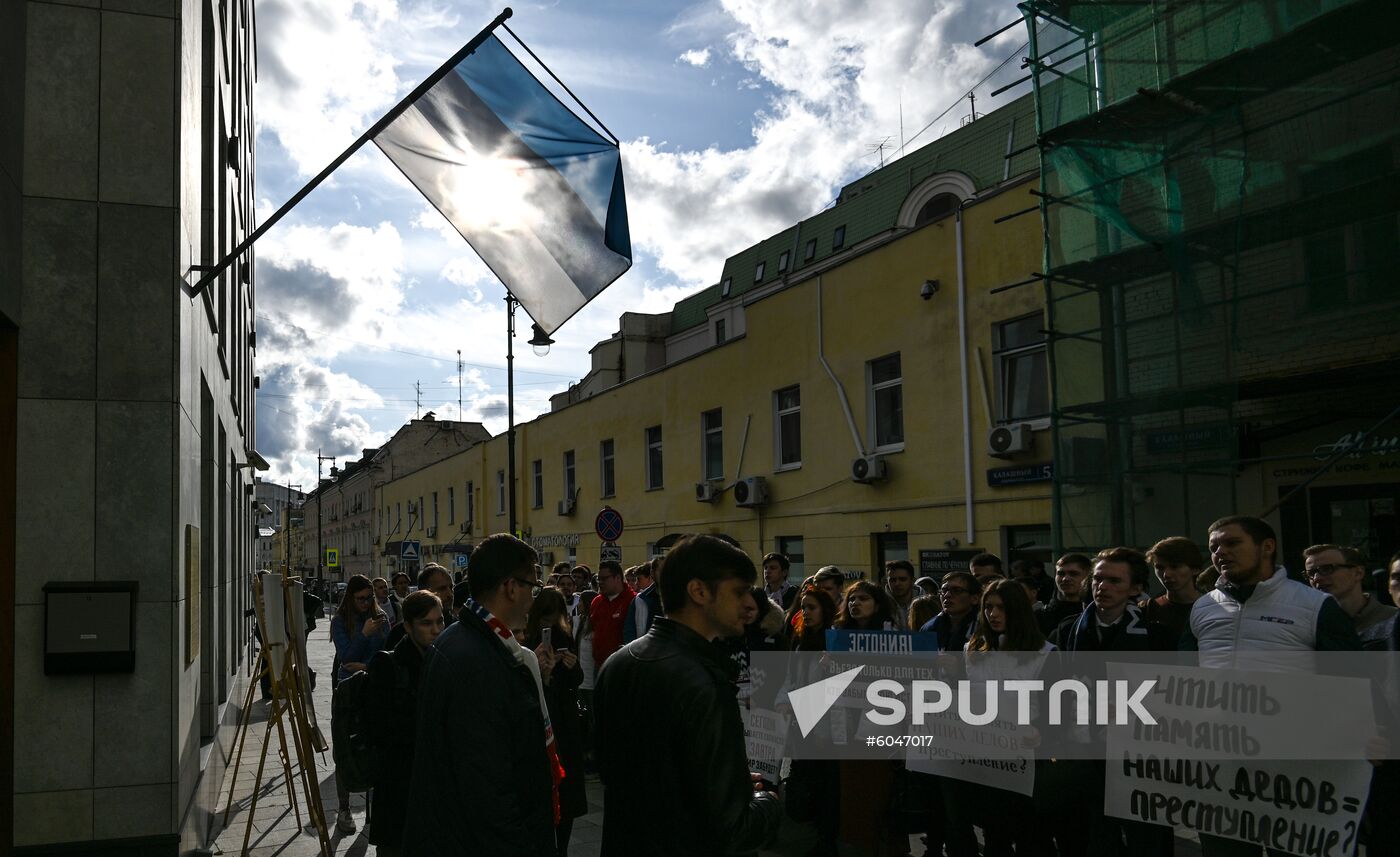 Russia Estonia Protest