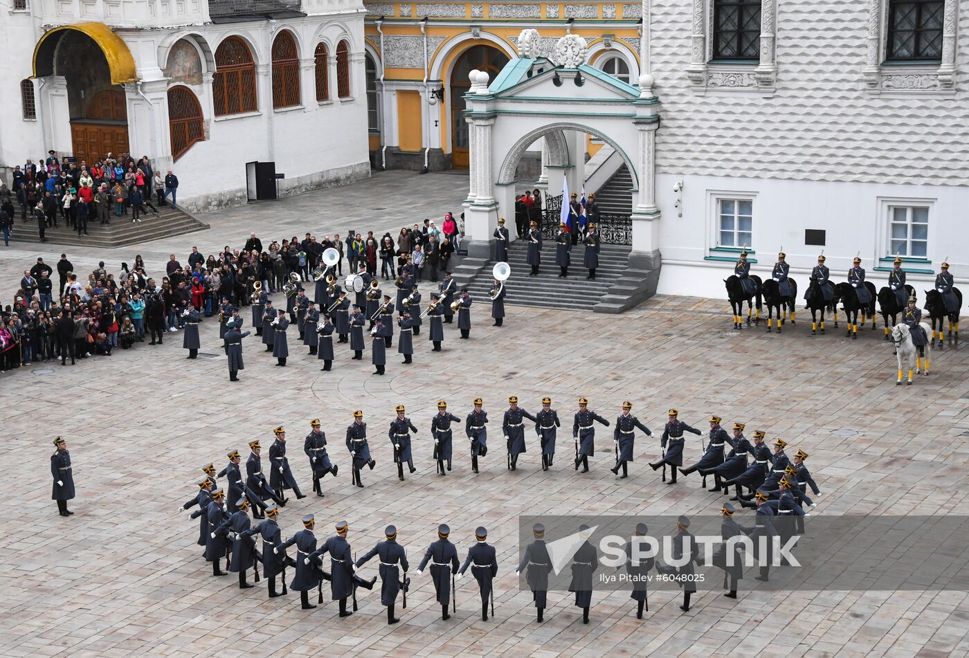 Russia Changing Of The Guard Ceremony
