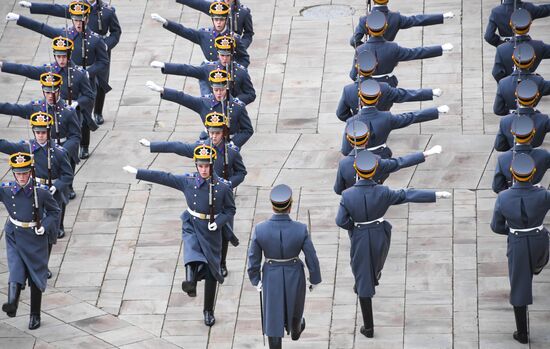 Russia Changing Of The Guard Ceremony