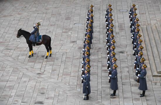 Russia Changing Of The Guard Ceremony