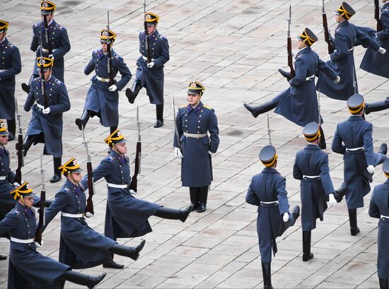 Russia Changing Of The Guard Ceremony