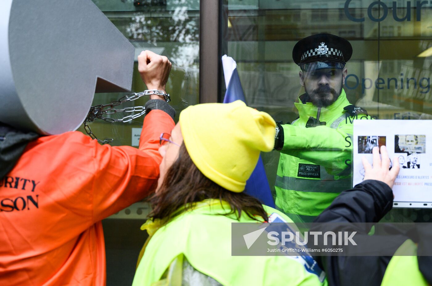 Britain Wikileaks Assange Court