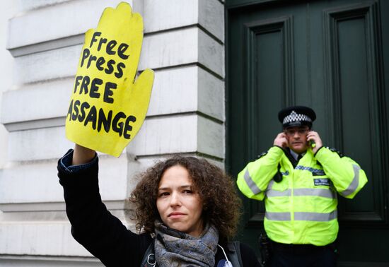 Britain Wikileaks Assange Court