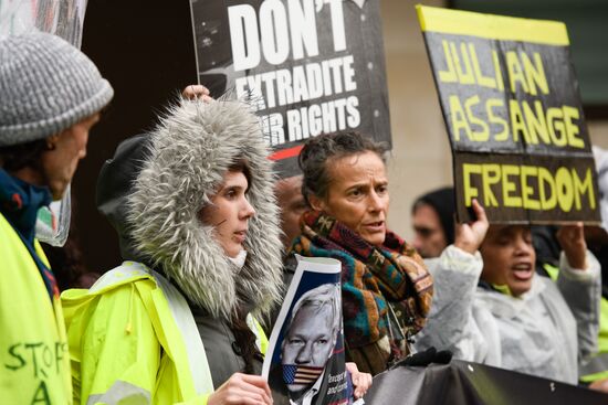 Britain Wikileaks Assange Court