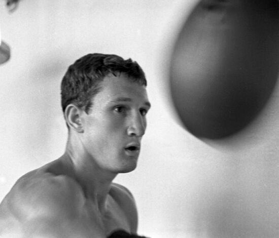 Soviet boxer Yevgeny Frolov