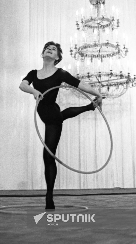 Soviet gymnast Ludmila Savinkova