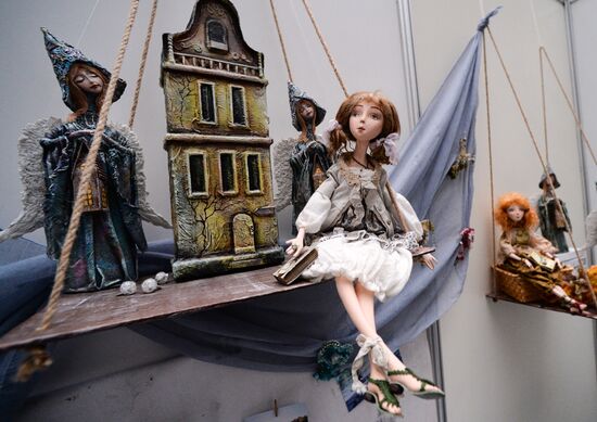 Russia Art Exhibition