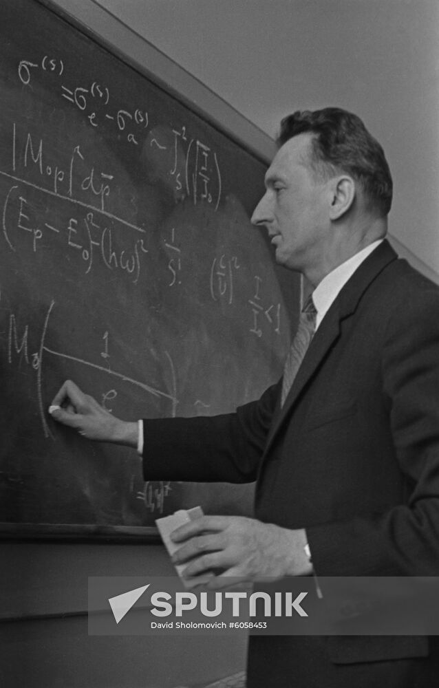Soviet physicist Alexander Prokhorov