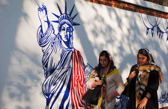 Iran Graffiti