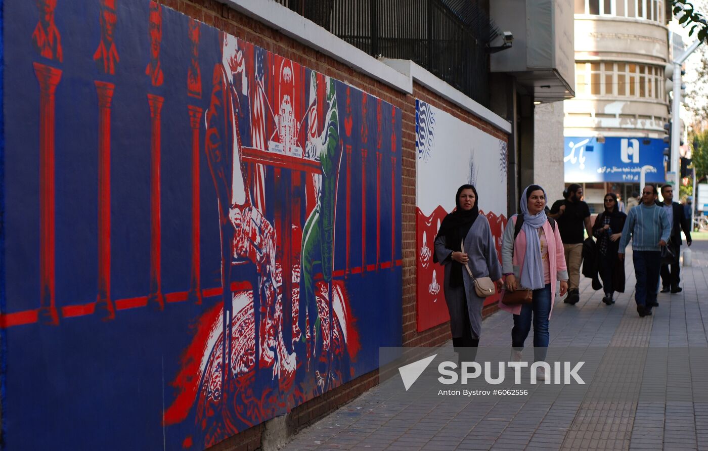 Iran Graffiti