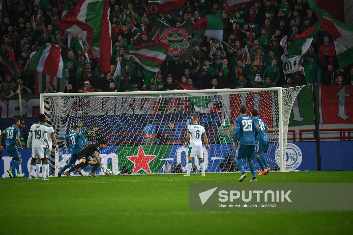 Russia Soccer Champions League Lokomotiv - Juventus