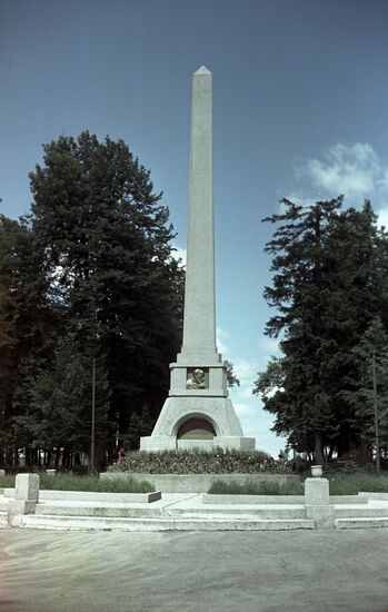 Obelisk on Konstantin Tsiolkovsky's grave in Kaluga