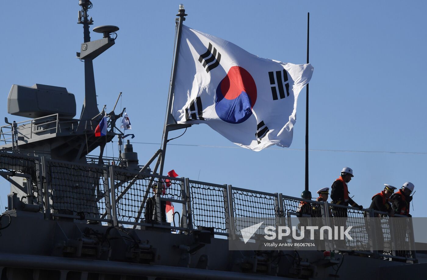 Russia South Korea Navy Ships
