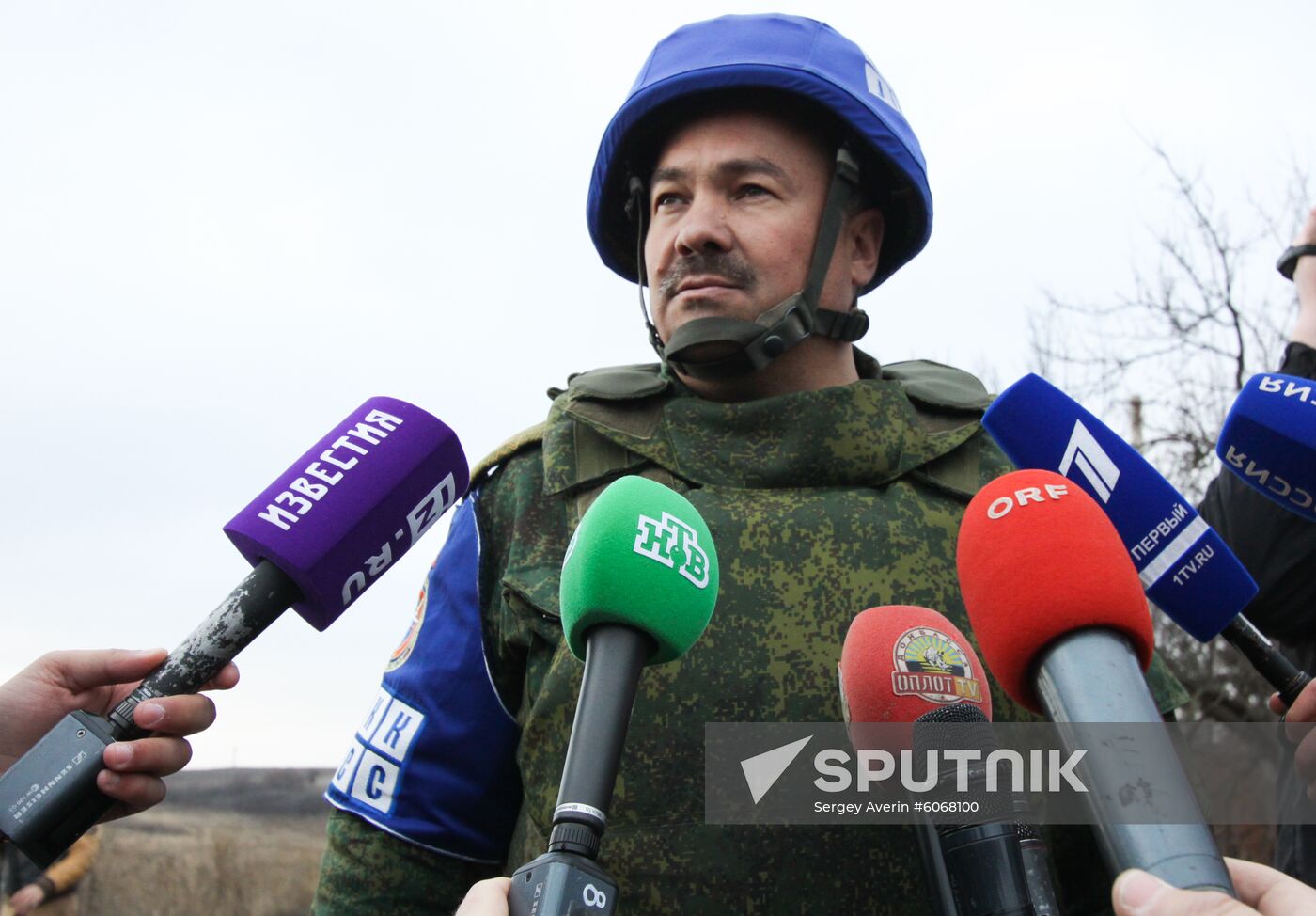 Ukraine DPR LPR Troops Pullout