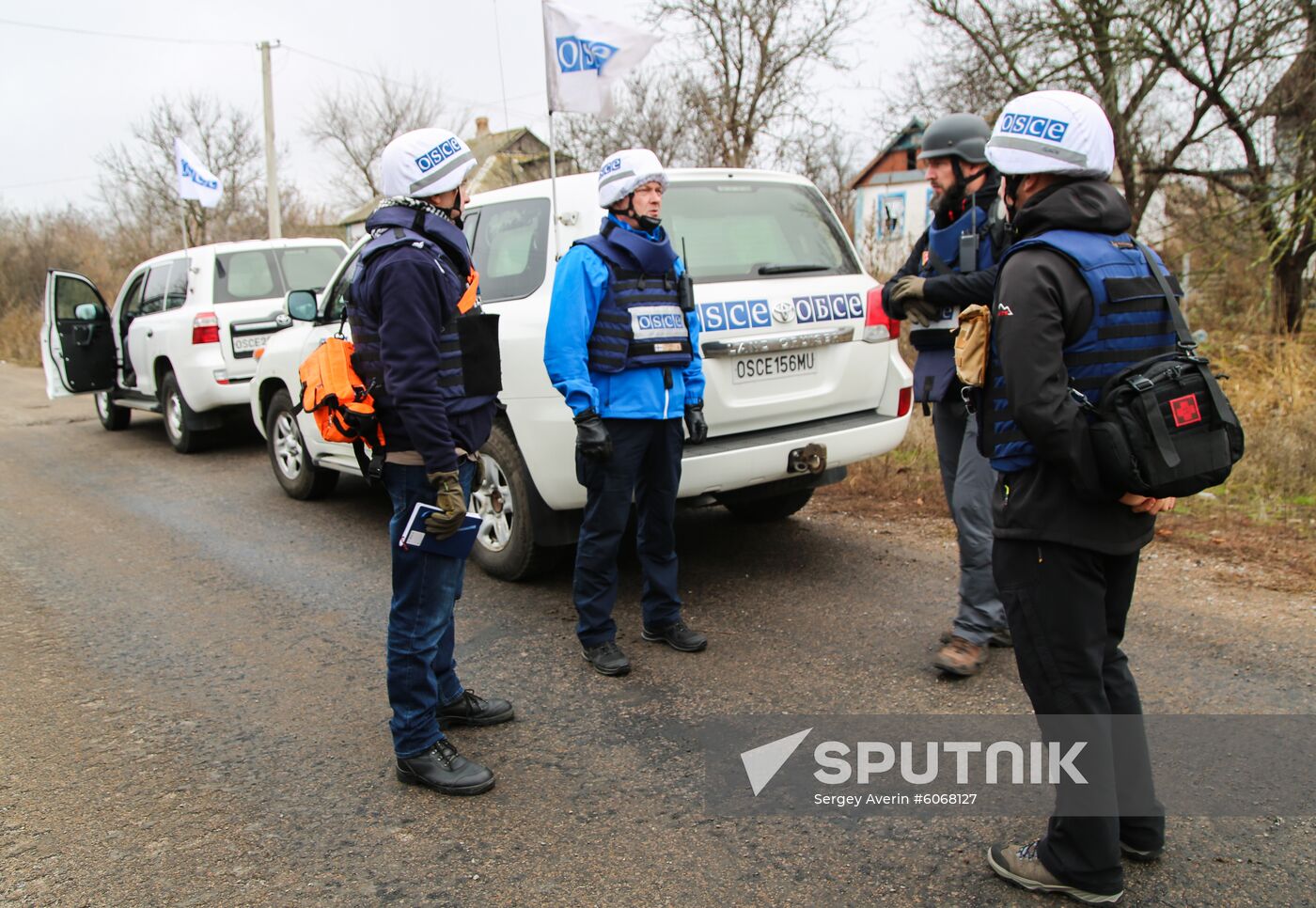 Ukraine DPR LPR Troops Pullout