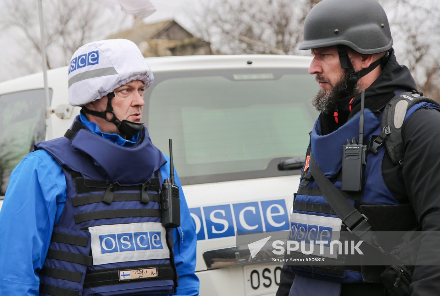 Ukraine DPR LPR Troops Pullout