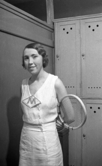 Soviet tennis player Nina Teplyakova