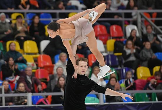 Russia Figure Skating Rostelecom Cup Pairs