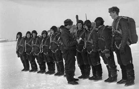 Female skydivers from Central Parachute Sport Club of Soviet Airborne Force