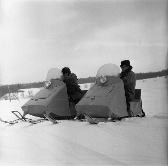 NAMI-05 snowmobile