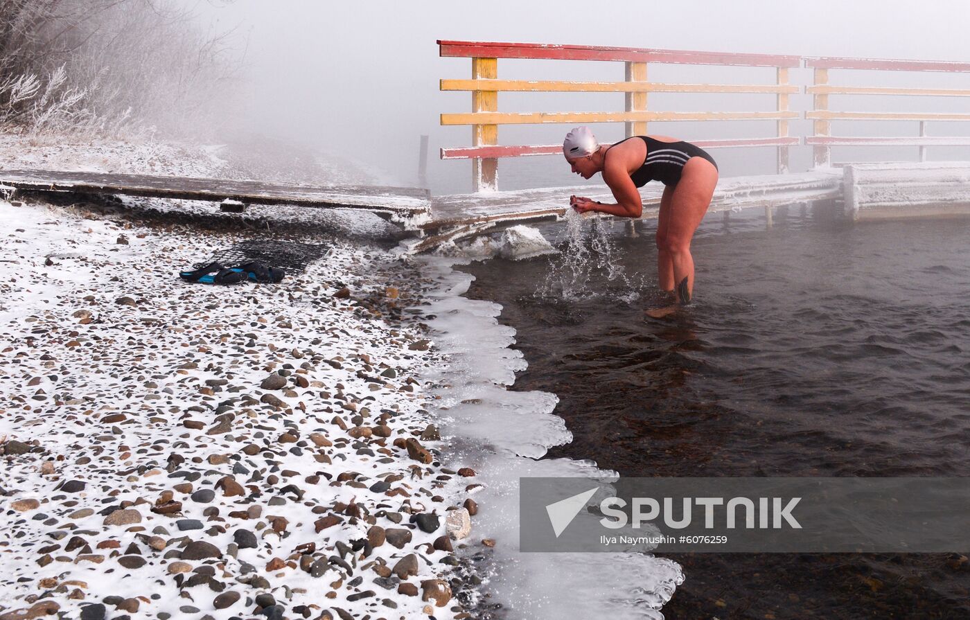 Russia Winter Swimming