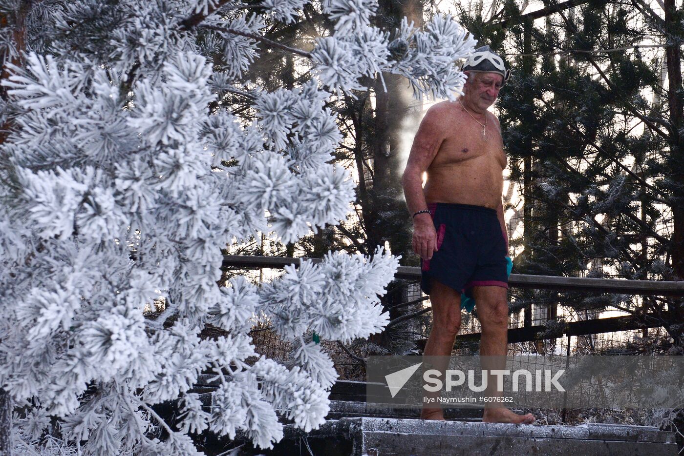 Russia Winter Swimming