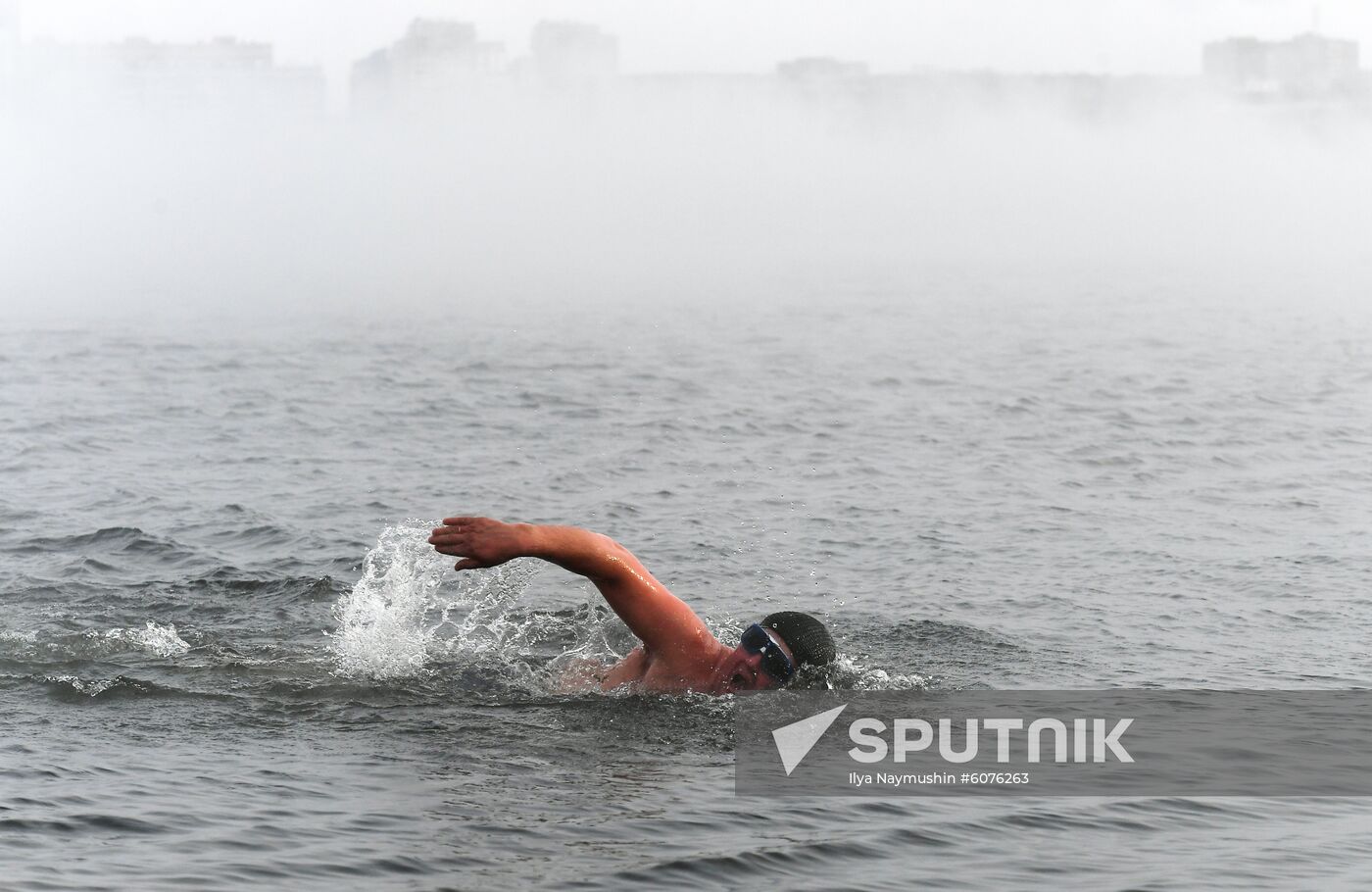 Russia Winter Swimming