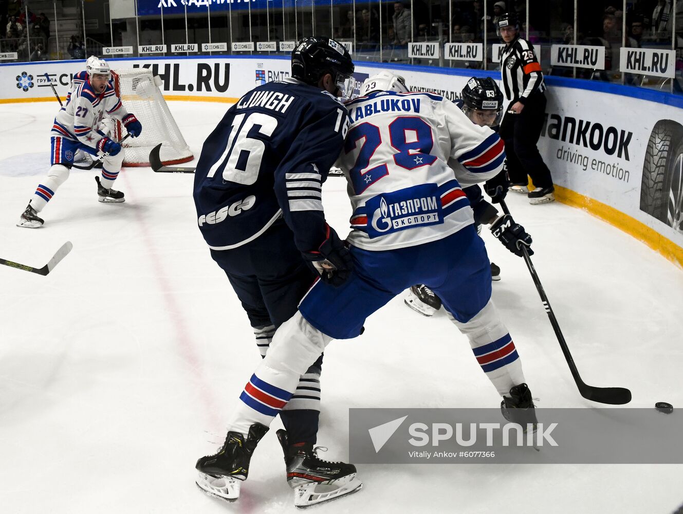 Russia Ice Hockey Admiral - SKA