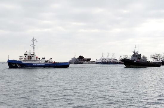 Russia Ukraine Ships
