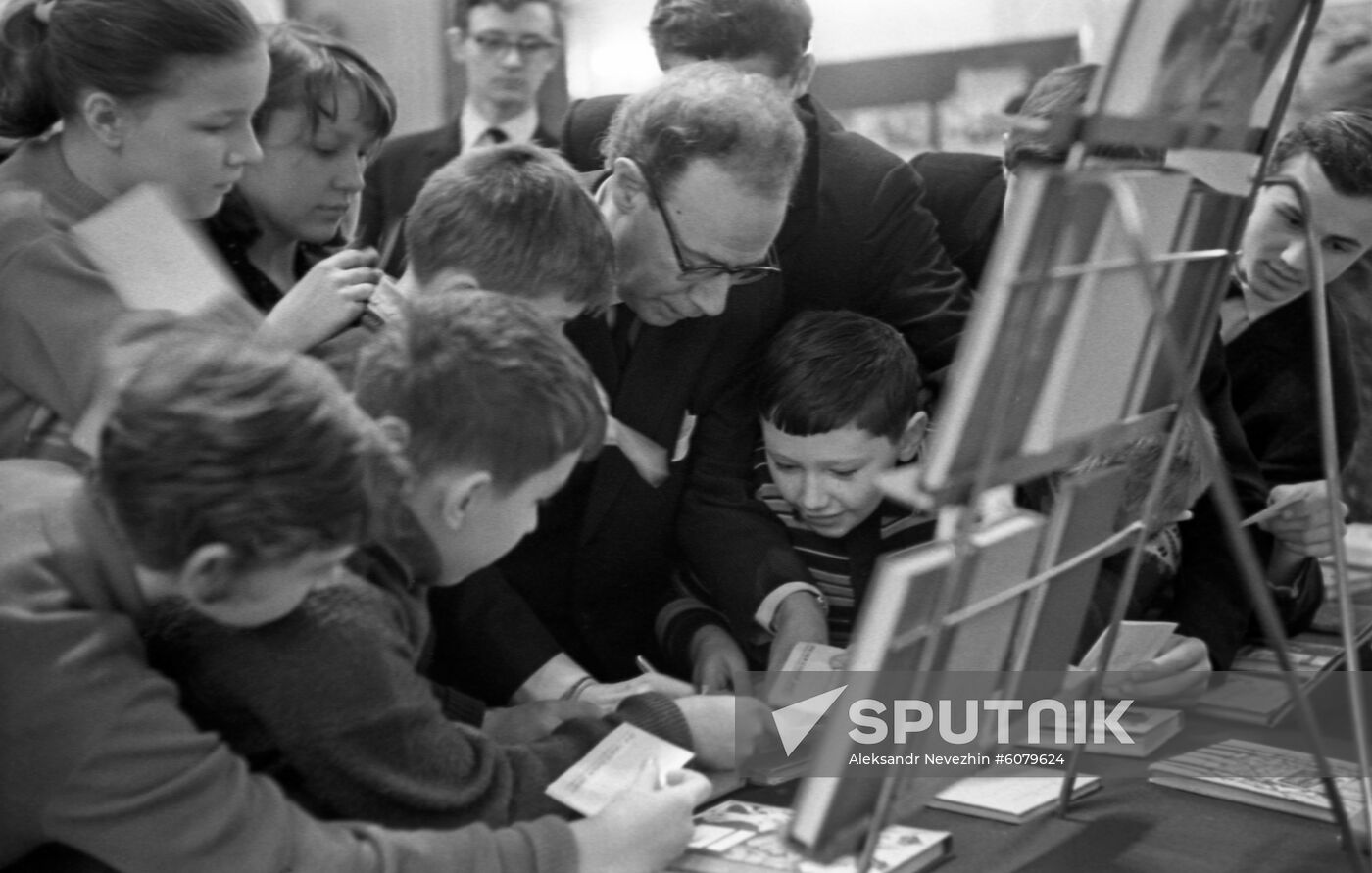 Soviet writer Lev Kassil