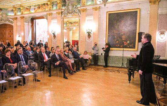 Russia Italy Venice Floods