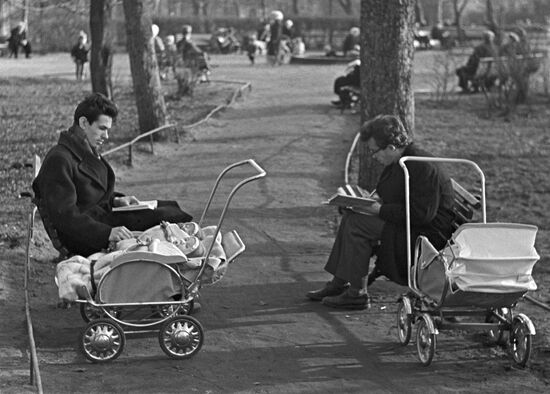 Spring in Leningrad