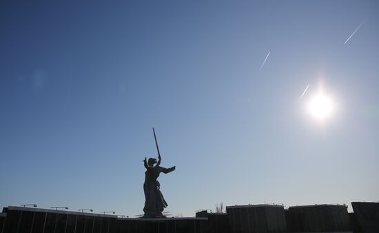 Russia Motherland Calls Statue