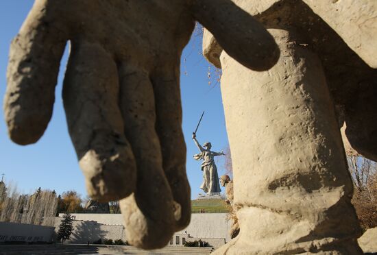 Russia Motherland Calls Statue