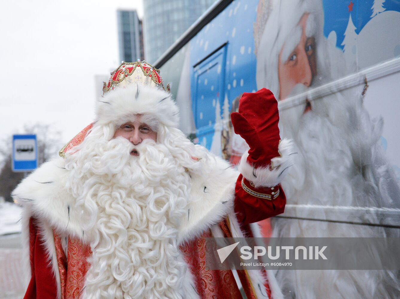 Russia New Year Preparations