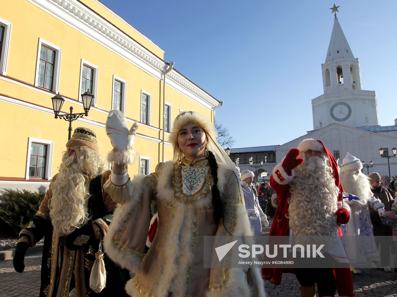 Russia New Year Preparations