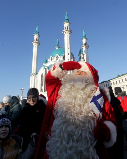 Russia New Year Preparations
