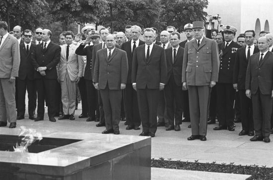 President of France Charles de Gaulle visits USSR