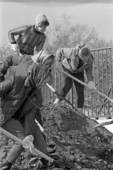 Lenin Komsomol Car Company