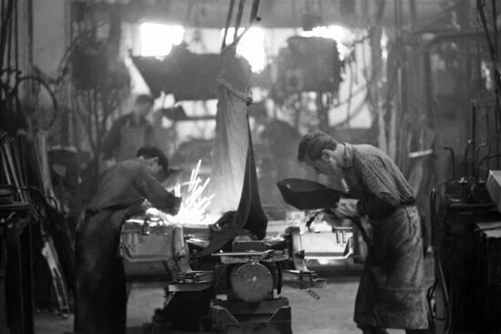 Lenin Komsomol Car Company