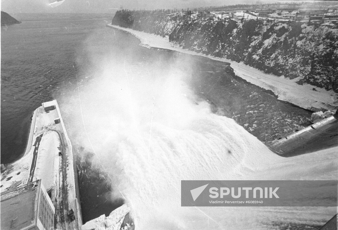 Bratsk Hydroelectric Power Station